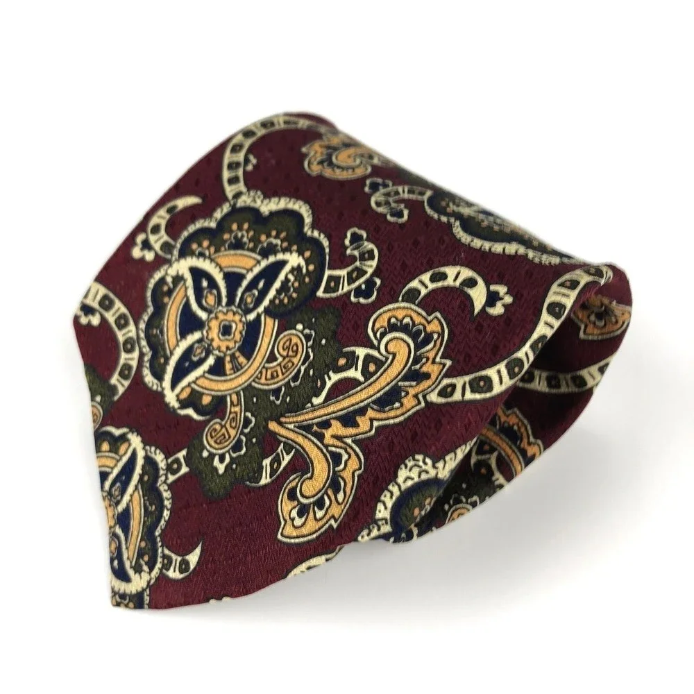 ROBERT TALBOTT STUDIO Tie Hand Sewn Silk From England Paisley Elegant Necktie